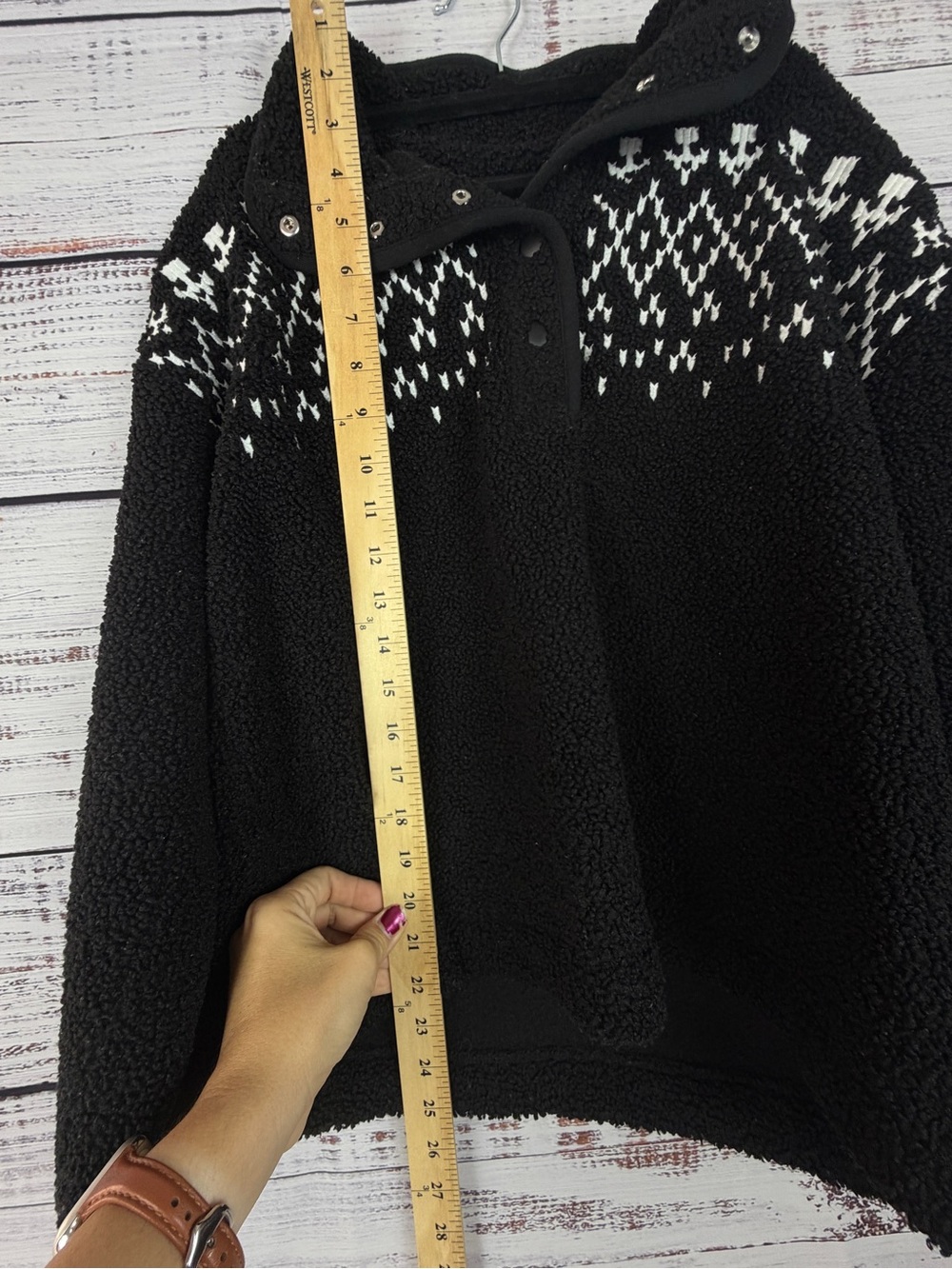 LOFT Petite Black & White Sherpa Fleece Pullover | MP - Picture 8 of 10